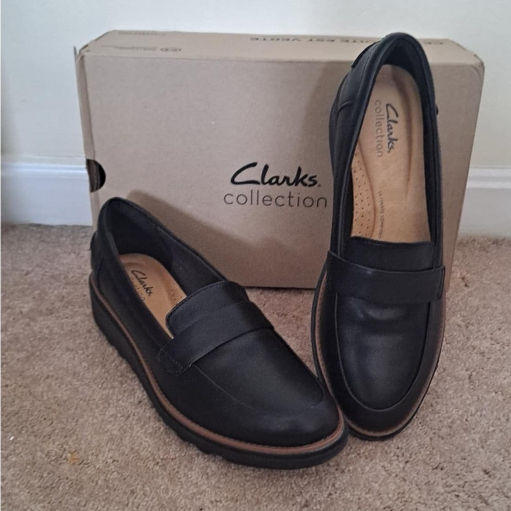 BRAND NEW men’s dress shoes